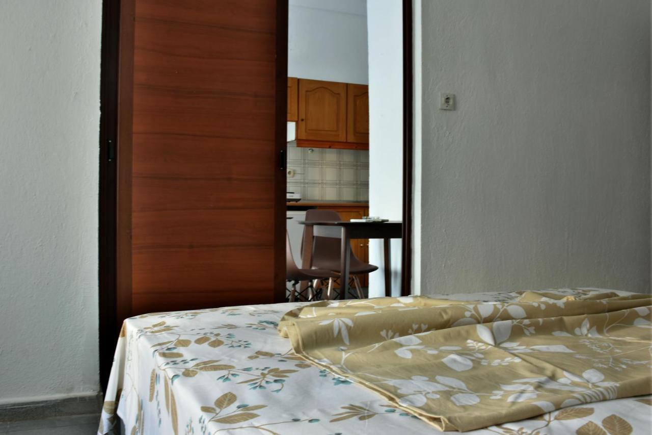 Theano Studios Paralia Sikias Extérieur photo