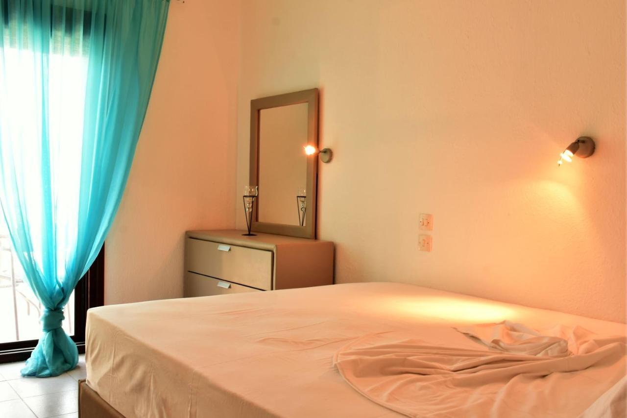 Theano Studios Paralia Sikias Extérieur photo