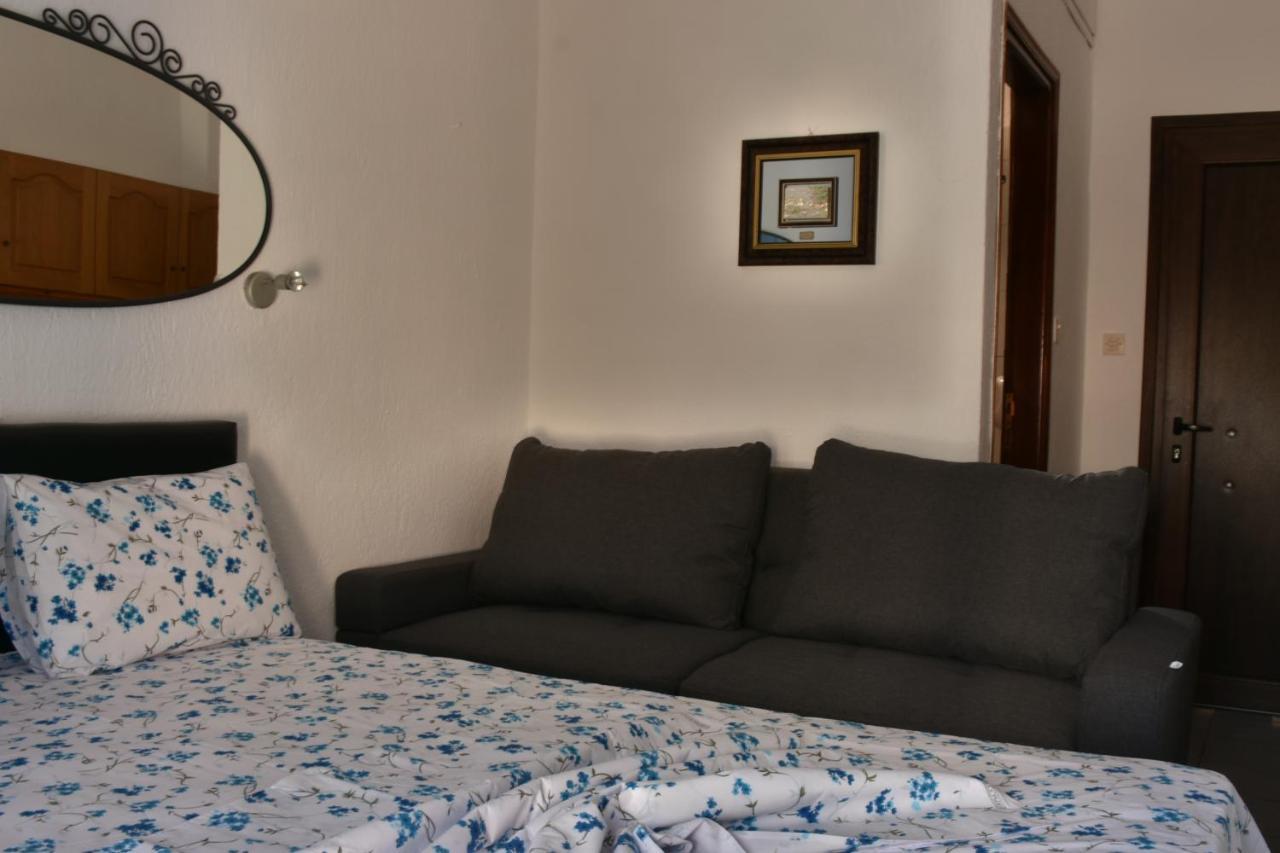 Theano Studios Paralia Sikias Extérieur photo