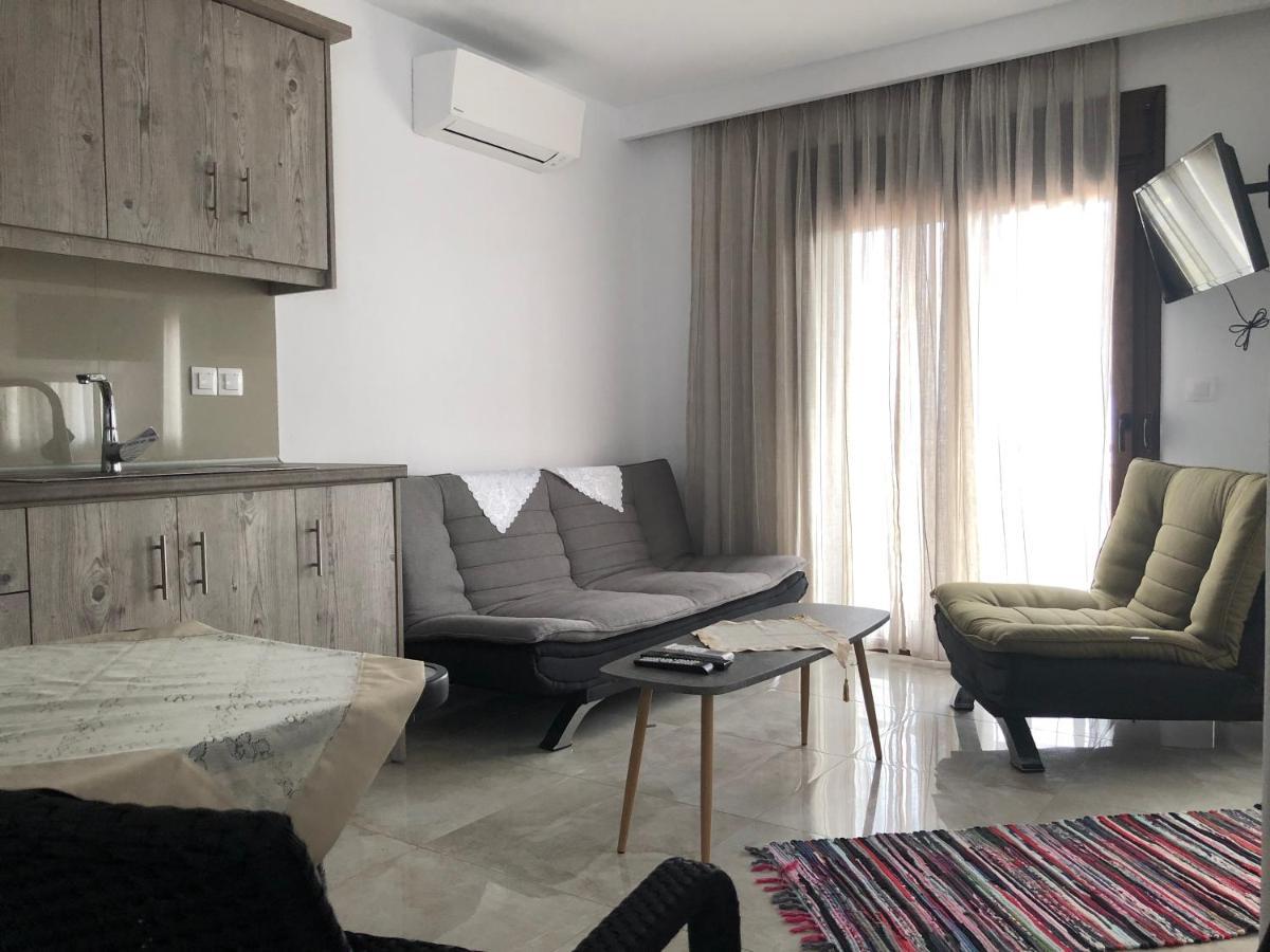 Theano Studios Paralia Sikias Extérieur photo