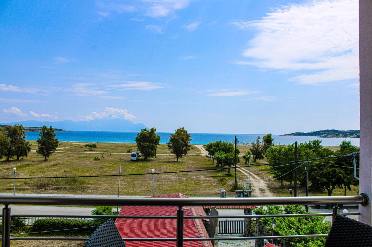 Theano Studios Paralia Sikias Extérieur photo
