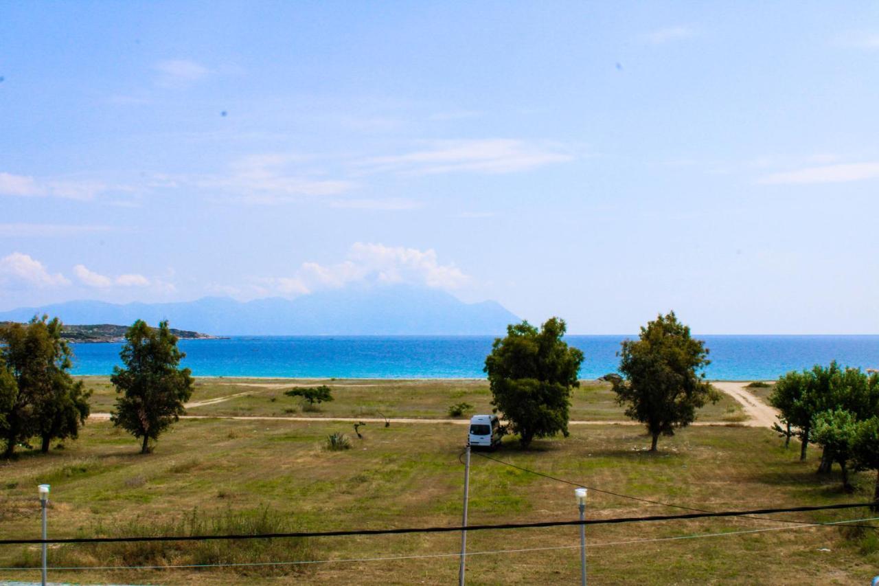 Theano Studios Paralia Sikias Extérieur photo